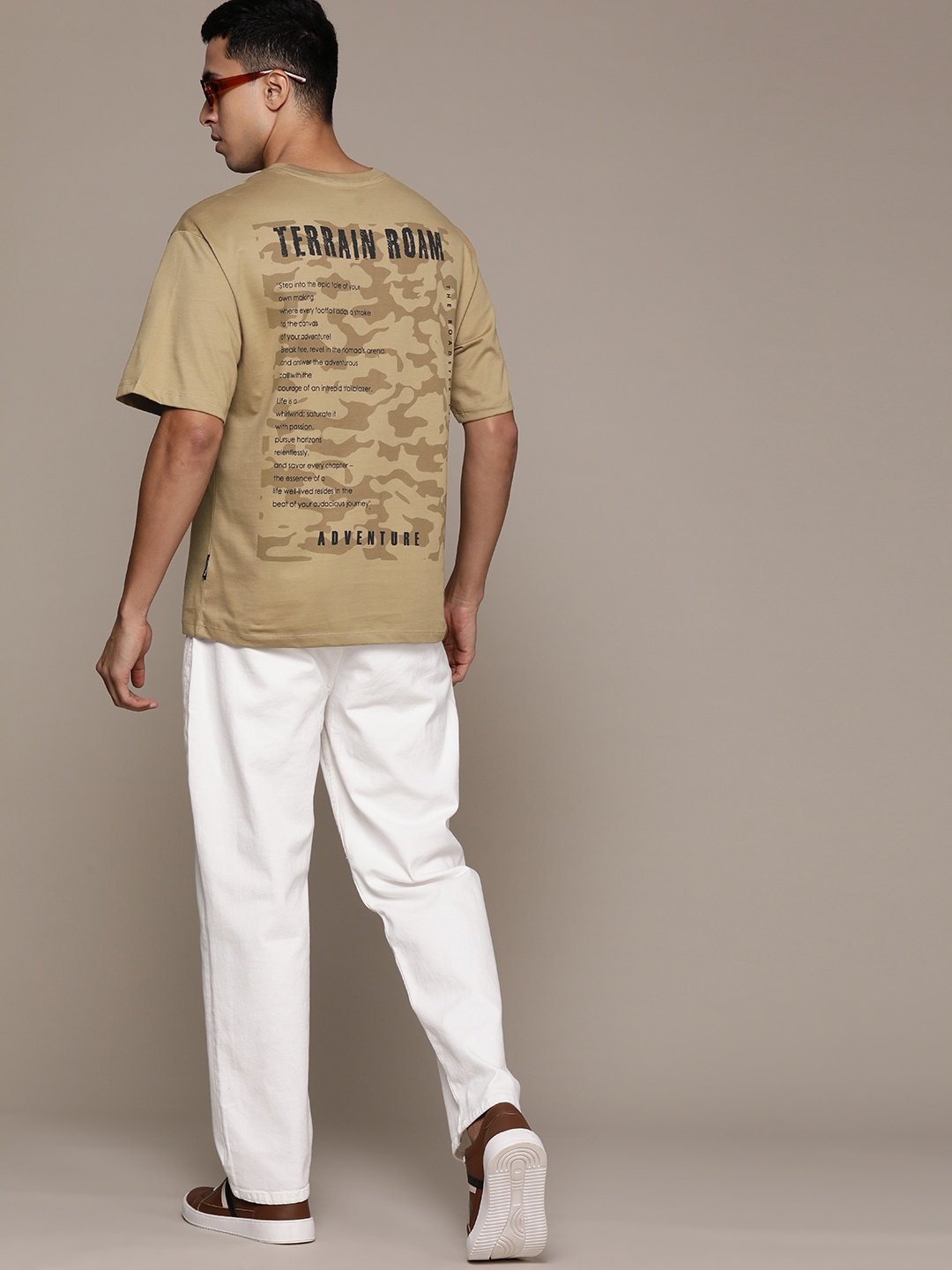 

The Roadster Lifestyle Co. Printed Drop-Shoulder Sleeves Pure Cotton Relaxed T-shirt, Khaki