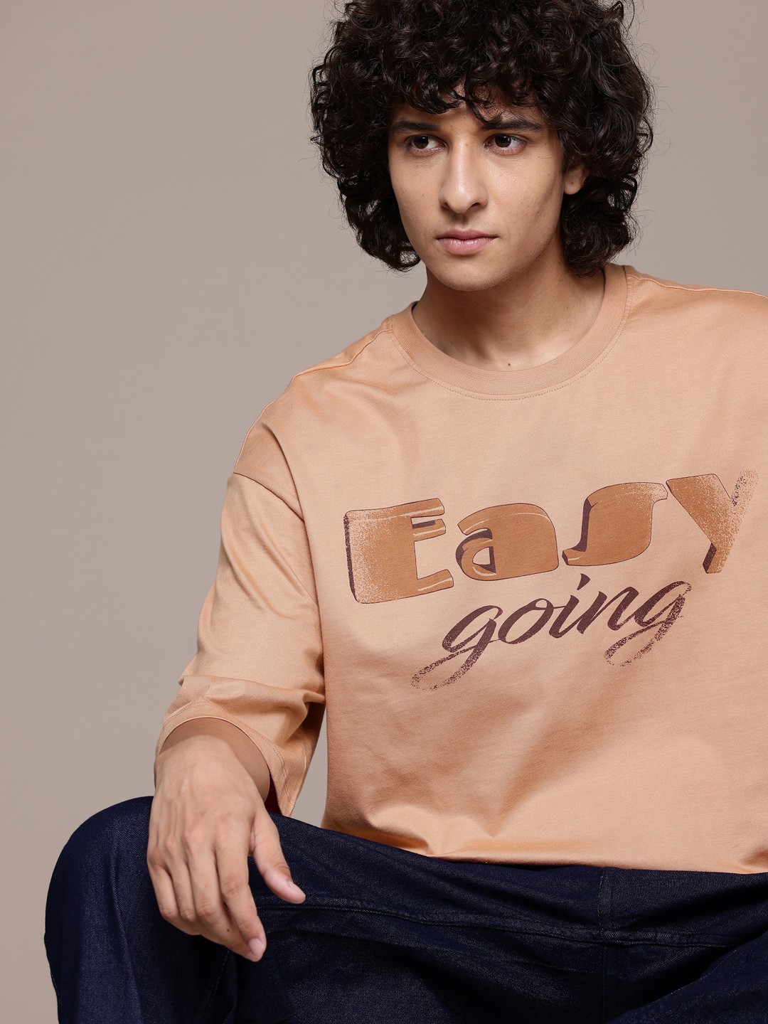 

The Roadster Lifestyle Co. Printed Drop-Shoulder Sleeves Pure Cotton Oversized T-shirt, Peach