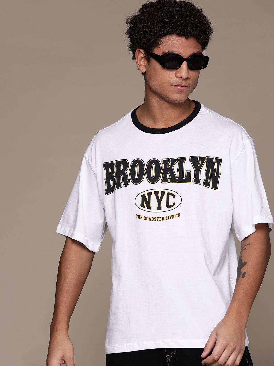 

The Roadster Lifestyle Co. Printed Pure Cotton T-shirt, White