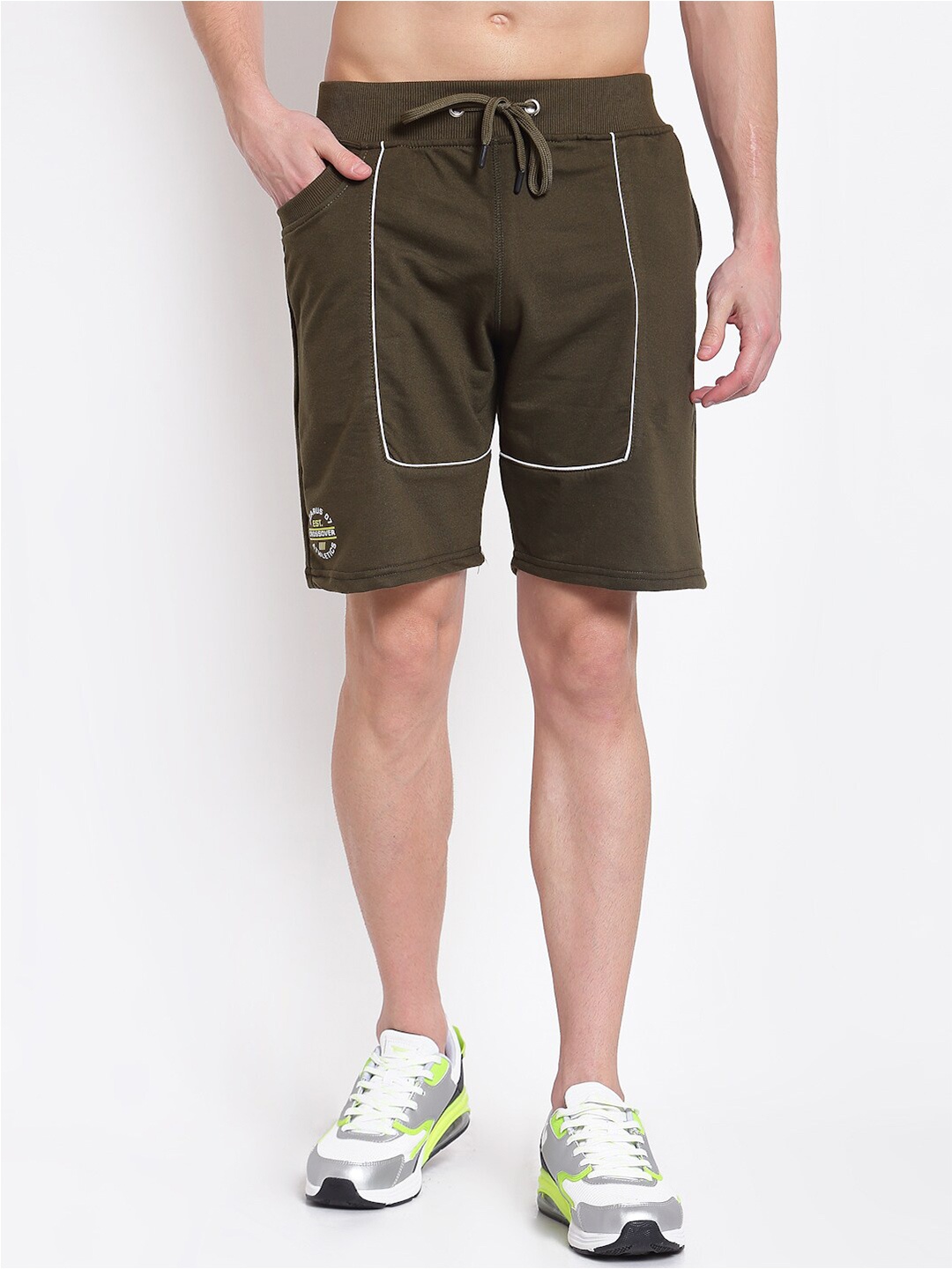 

UZARUS Men Mid Rise Shorts, Green