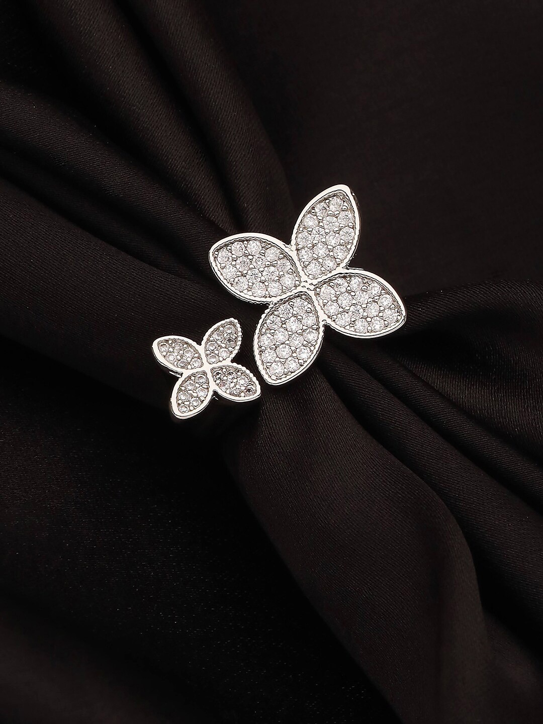 

Jazz and Sizzle Silver-Plated Cubic ZIrconia-Studded Finger Ring