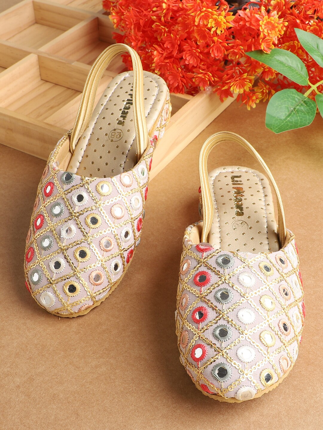 

LIL PITAARA Girls Embellished Mules Flats, Gold