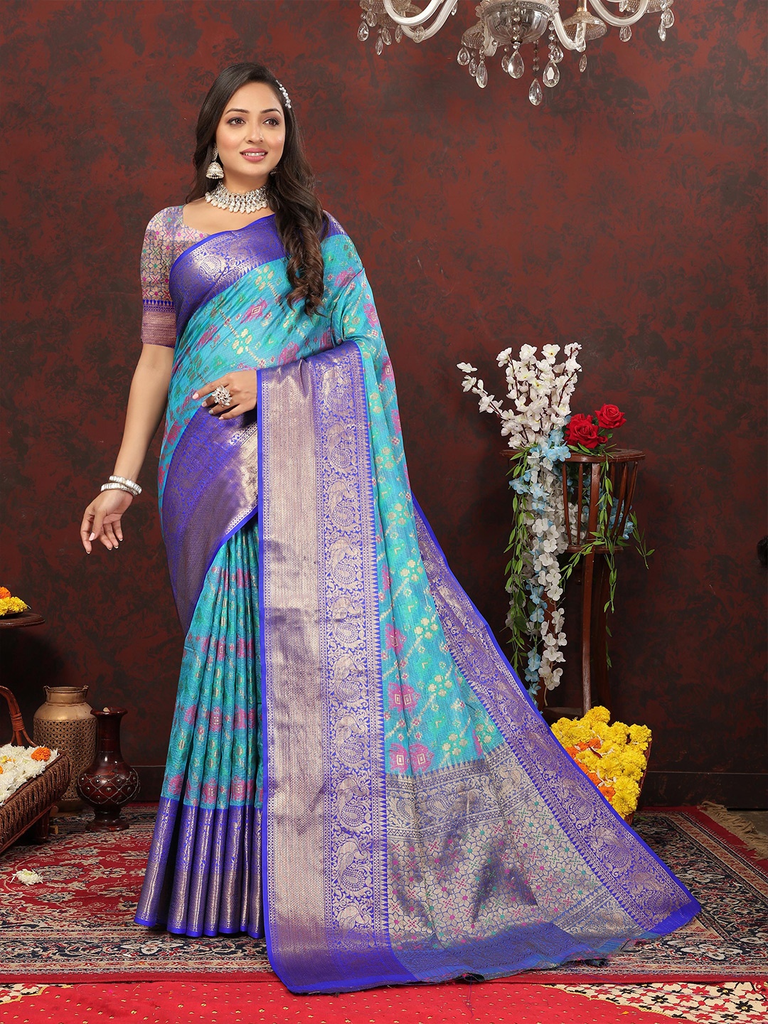

Divyadham Textiles Ethnic Motifs Woven Design Silk Cotton Zari Banarasi Saree, Turquoise blue