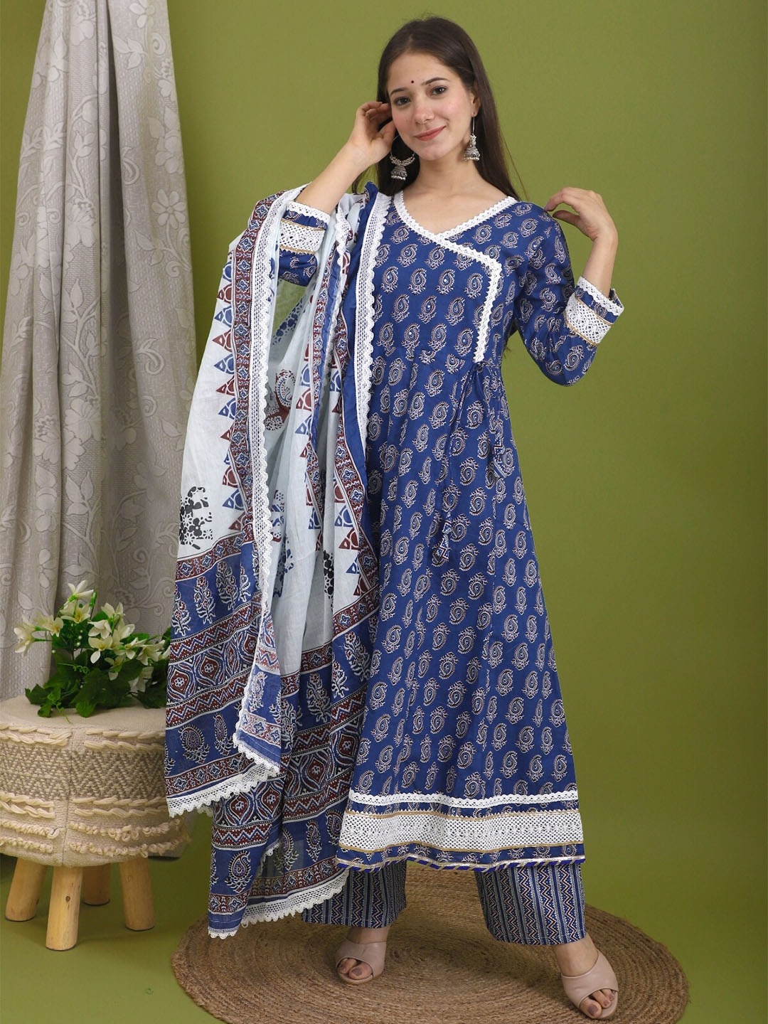 

R RANAK CREATION Floral Angrakha Thread Work Pure Cotton Kurta with Palazzos & Dupatta, Blue