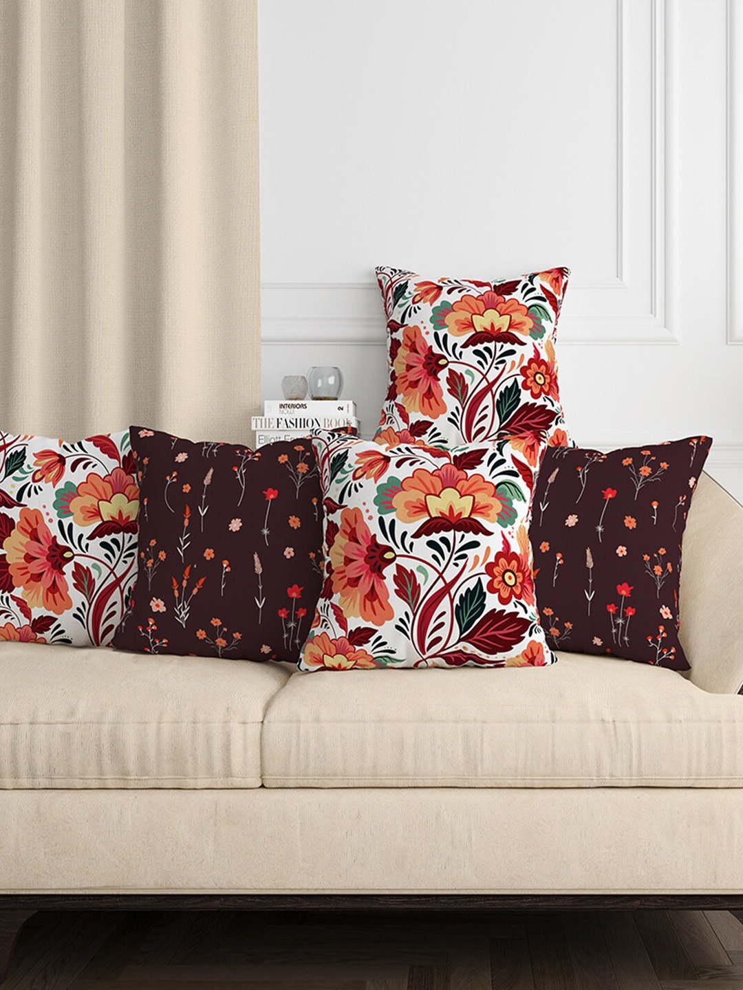 

Aura White & Brown 5 Pieces Floral Square Cushion Covers