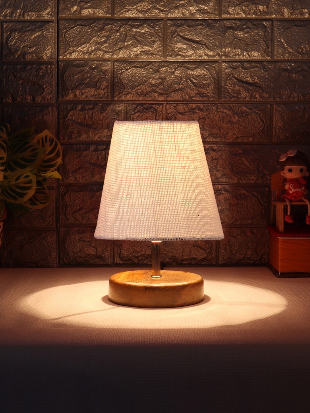 

Devansh White Wooden Frustum Table Lamp