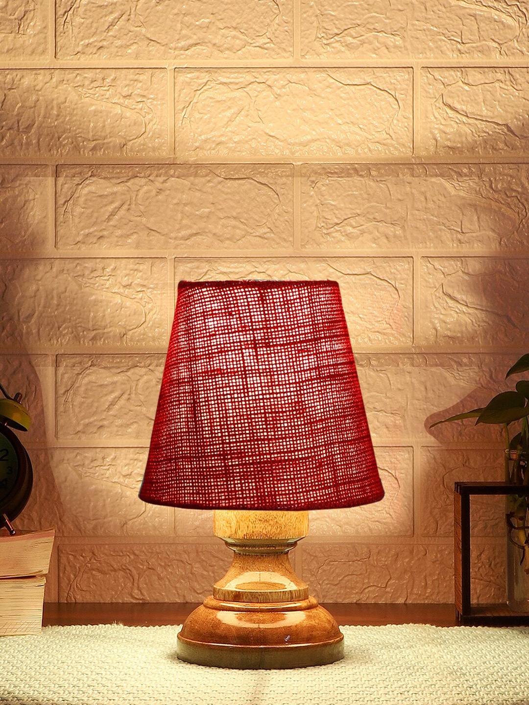 

Devansh Maroon Wooden Frustum Table Lamp