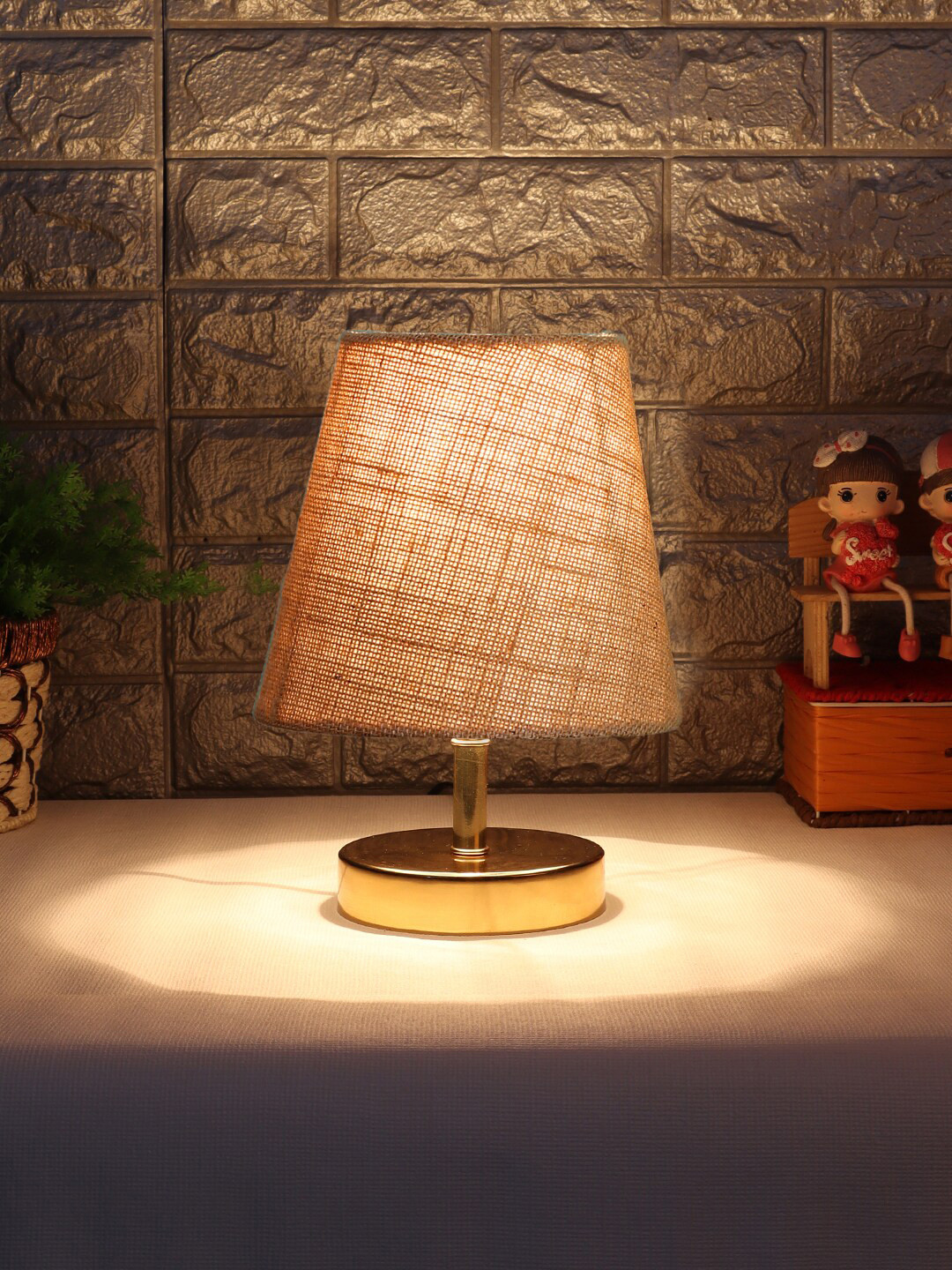 

Devansh Beige Textured Table Lamp