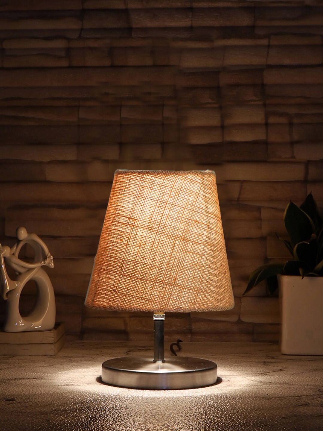 

Devansh Beige Textured Table Lamp