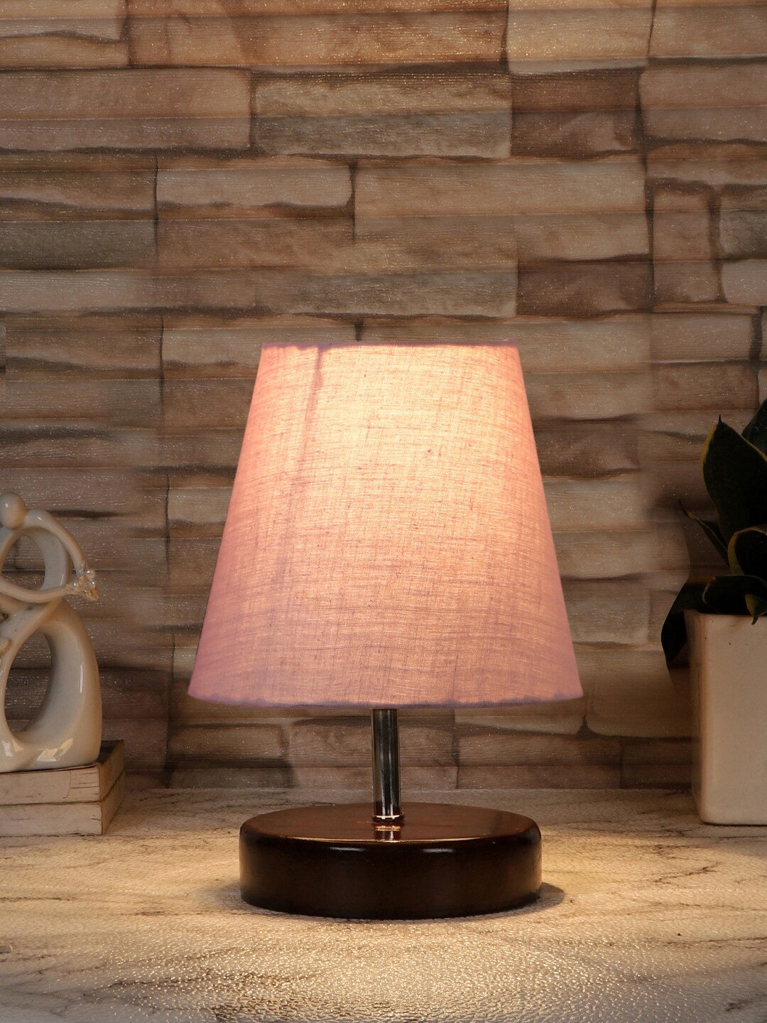 

Devansh Grey Textured Table Lamp