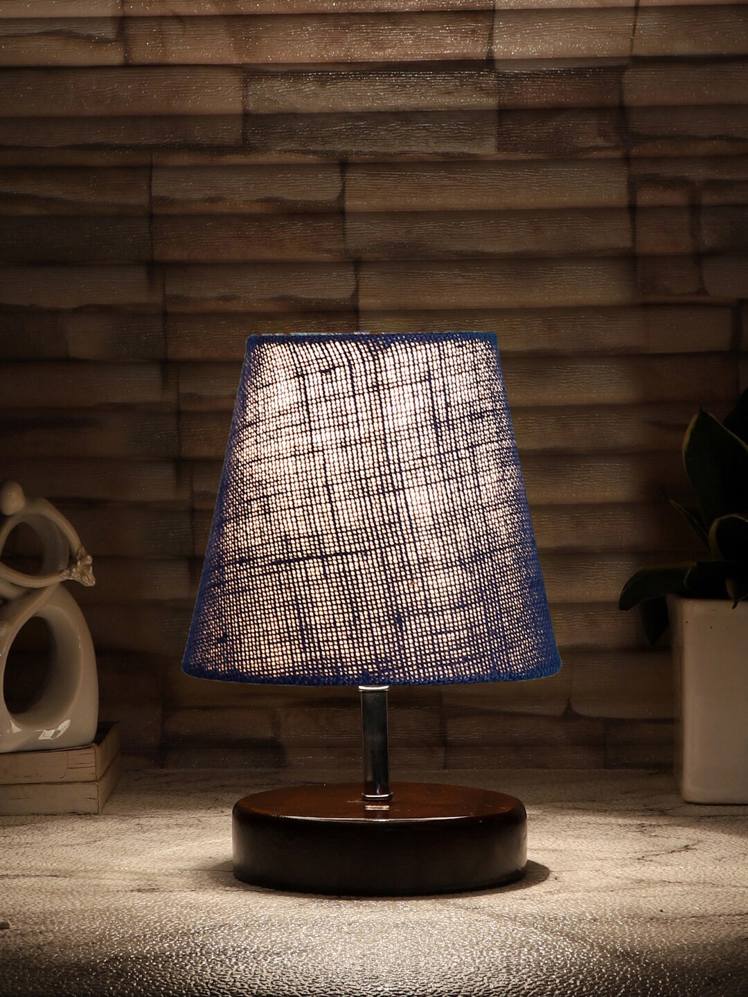 

Devansh Blue Textured Table Lamp