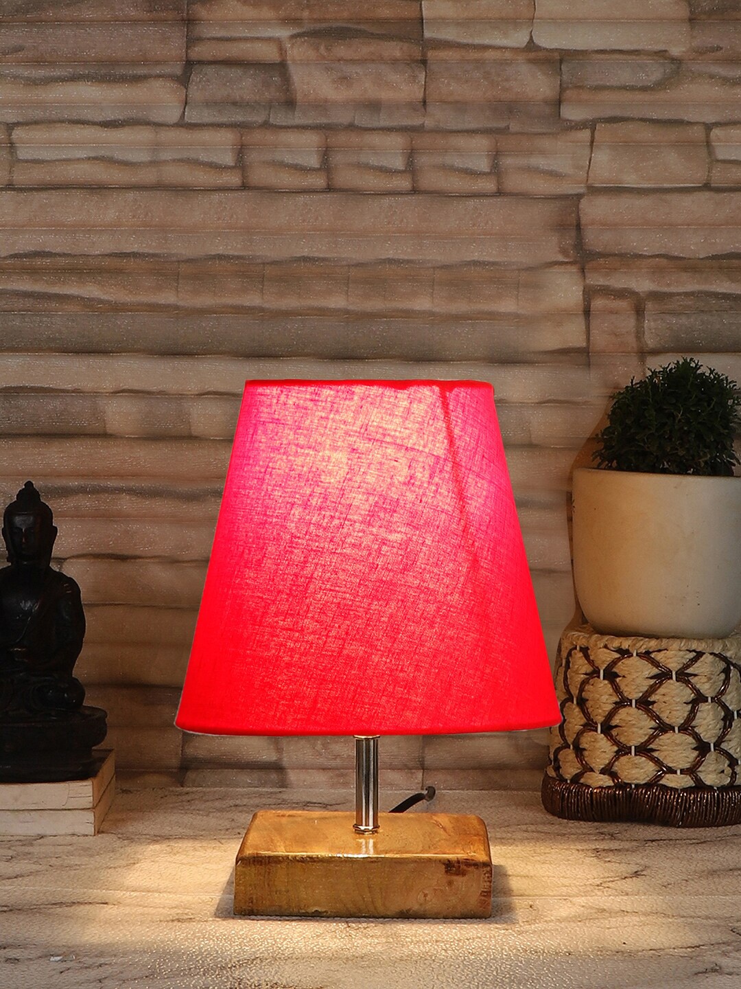 

Devansh Red Textured Table Lamp