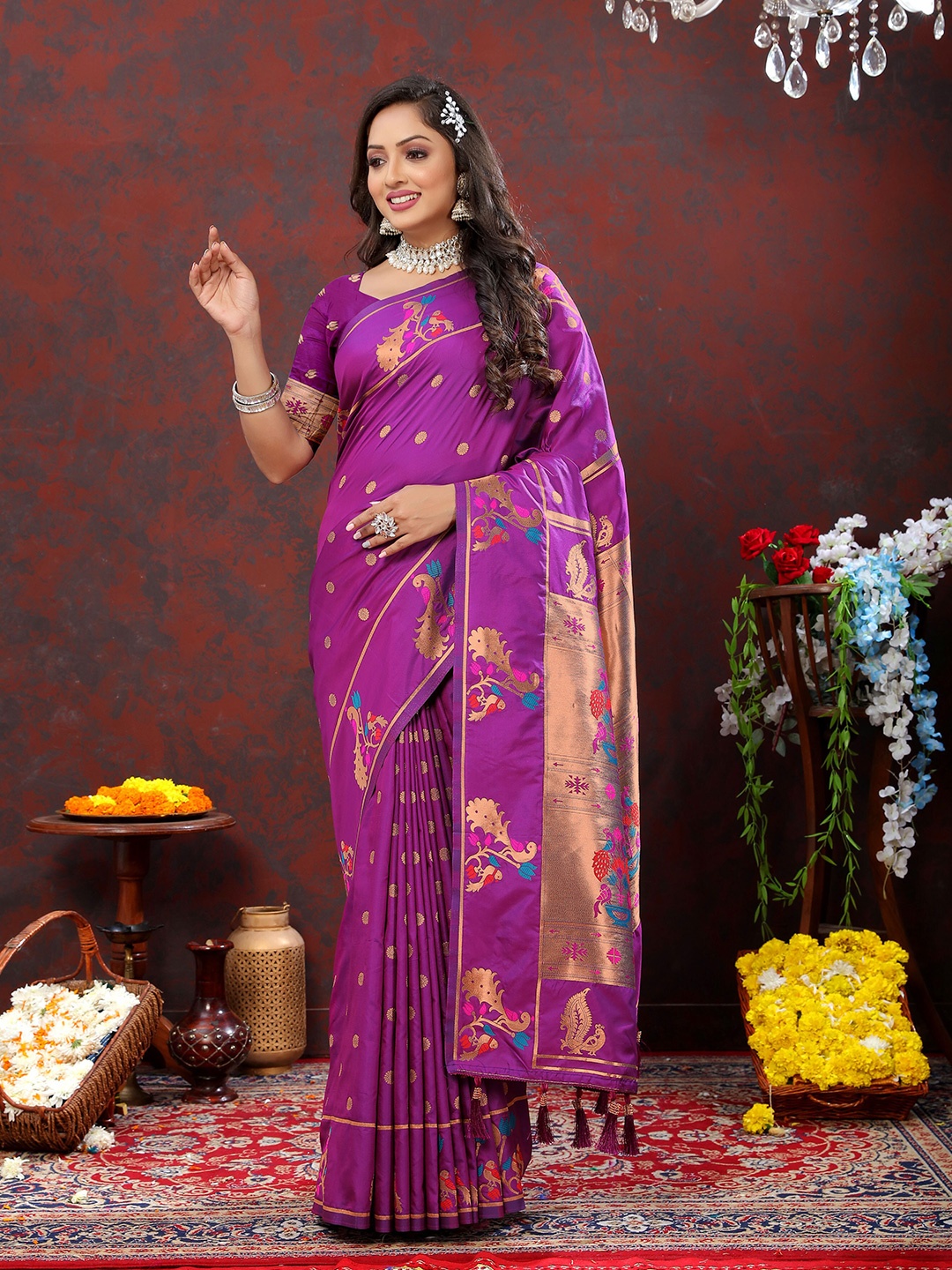 

Ekta Textiles Floral Woven Design Zari Pure Silk Paithani Saree, Purple