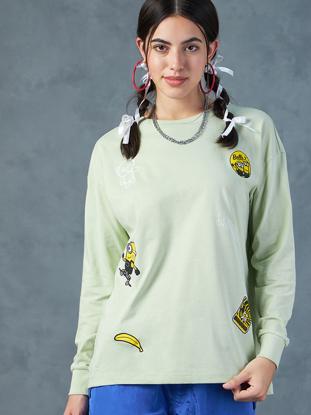 

Bewakoof Minions Printed Drop-Shoulder Sleeves Oversized Pure Cotton T-shirt, Green
