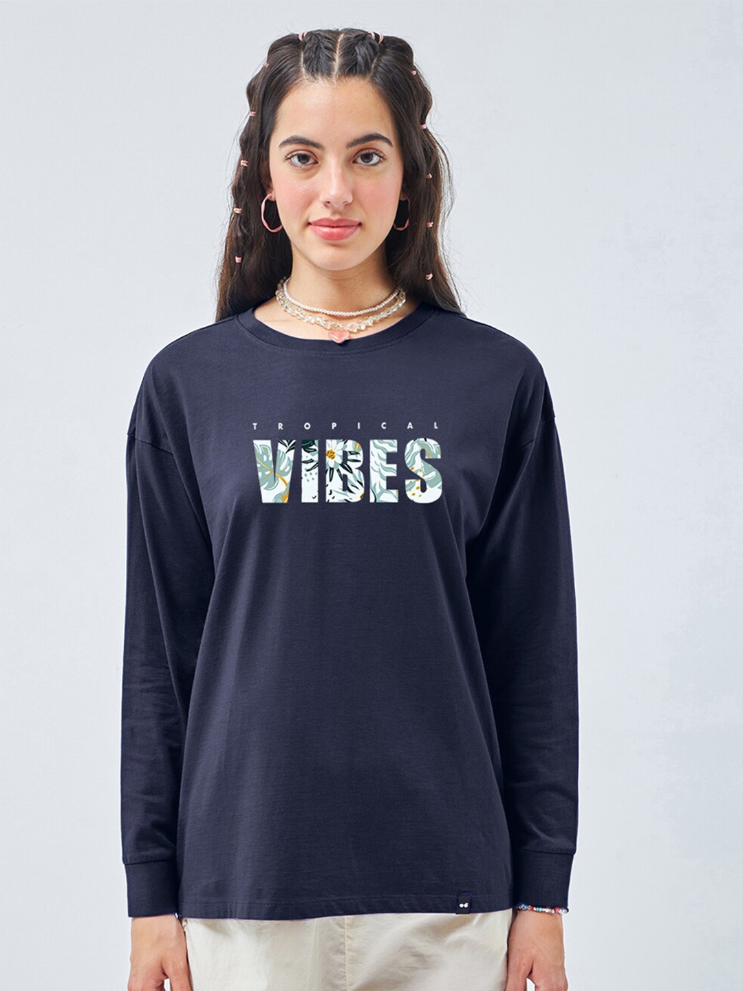 

Bewakoof Tropical Vibes Printed Drop-Shoulder Sleeves Oversized Pure Cotton T-shirt, Navy blue