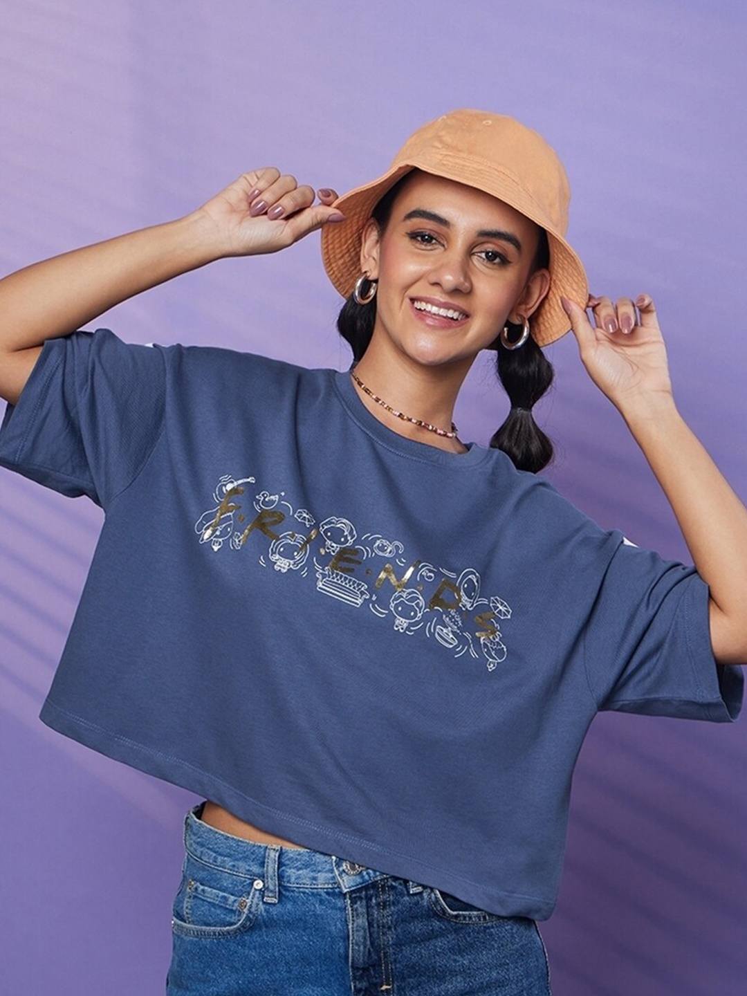

Bewakoof Friends Printed Drop-Shoulder Sleeves Cotton Oversized Crop T-shirt, Blue