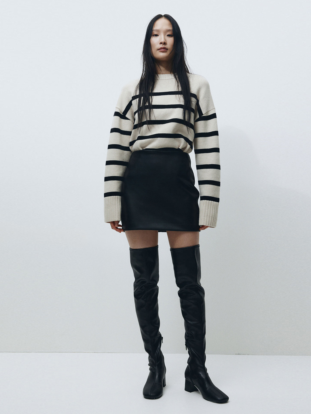 

H&M Mini Skirt, Black