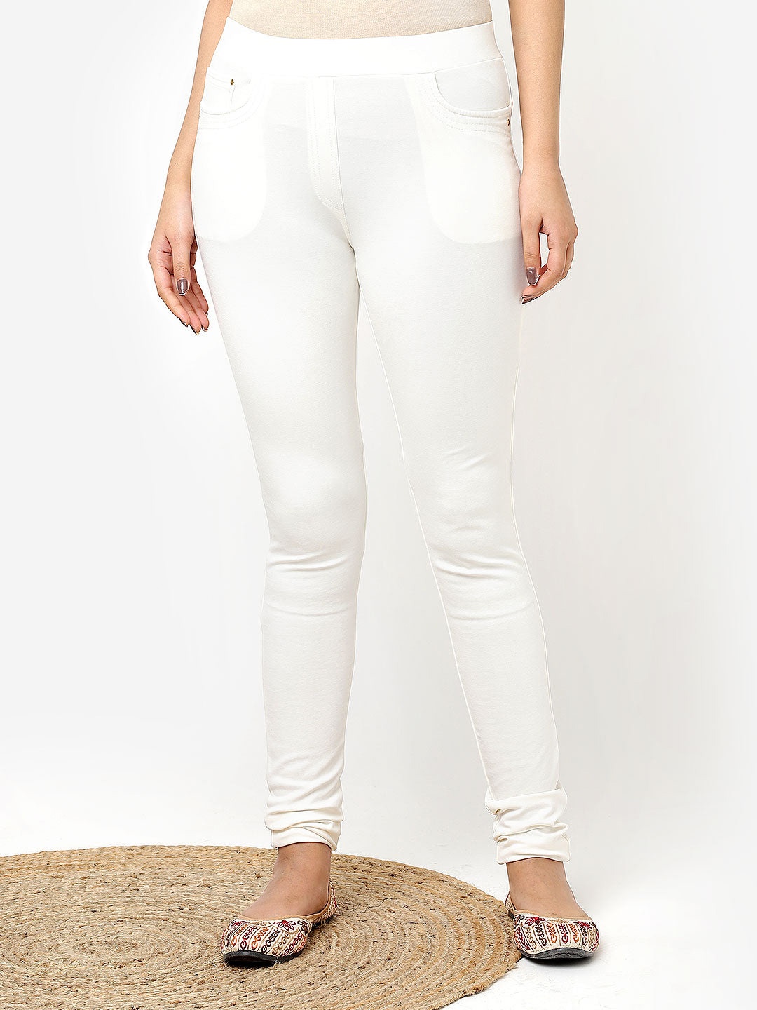 

Lakshita Women Skinny Fit Jeggings, Off white