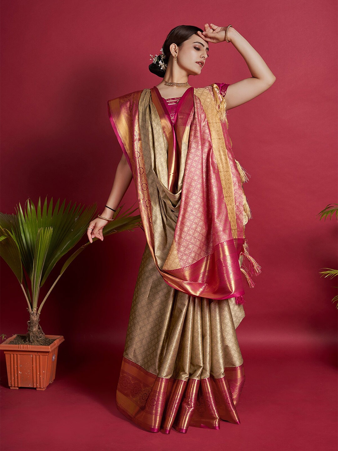 

KALINI Beige & Magenta Ethnic Motifs Zari Cotton Silk Banarasi Saree