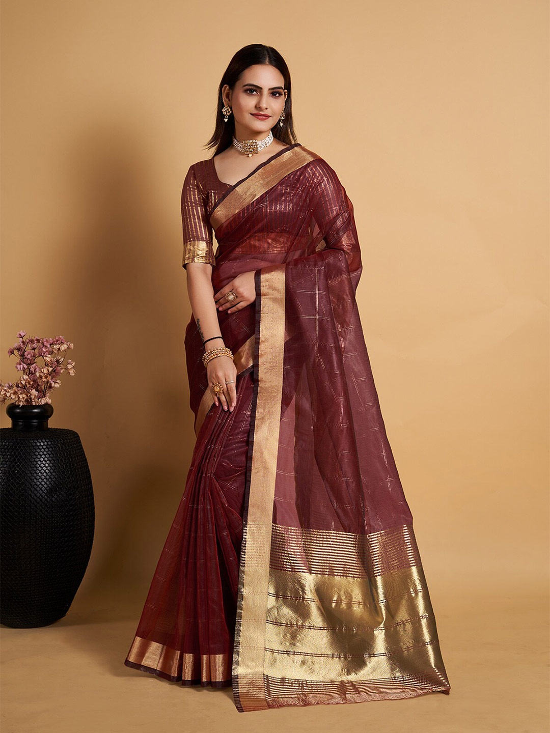 

KALINI Maroon & Gold-Toned Woven Design Zari Banarasi Saree