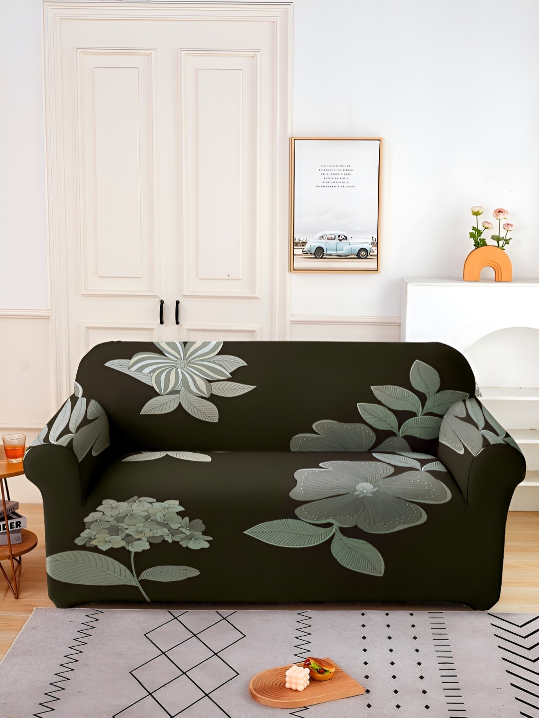 

Aura Brown & White Floral Printed Stretchable Two Seater Sofa Cover