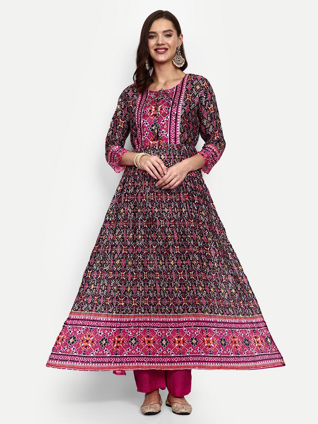 

V B SONS Floral Printed Anarkali Kurta with Trouser & Dupatta, Pink