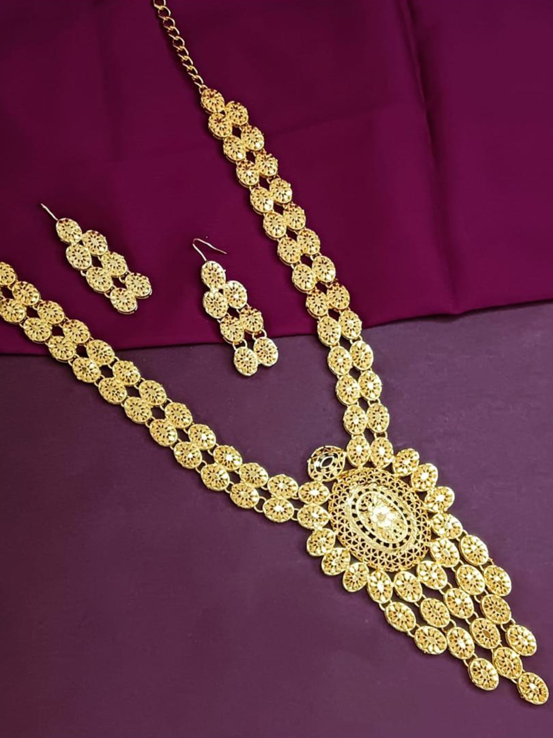

Efulgenz Gold-plated Metal Beaded Jewellery Set