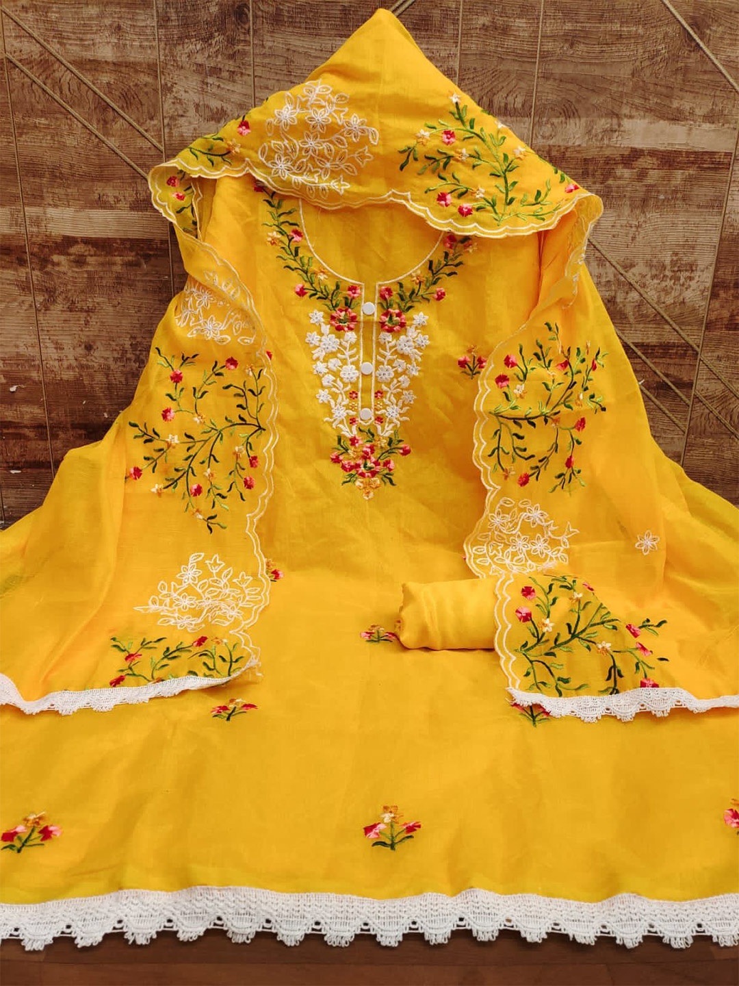 

ZEEPKART Floral Embroidered Sequinned Unstitched Dress Material, Gold