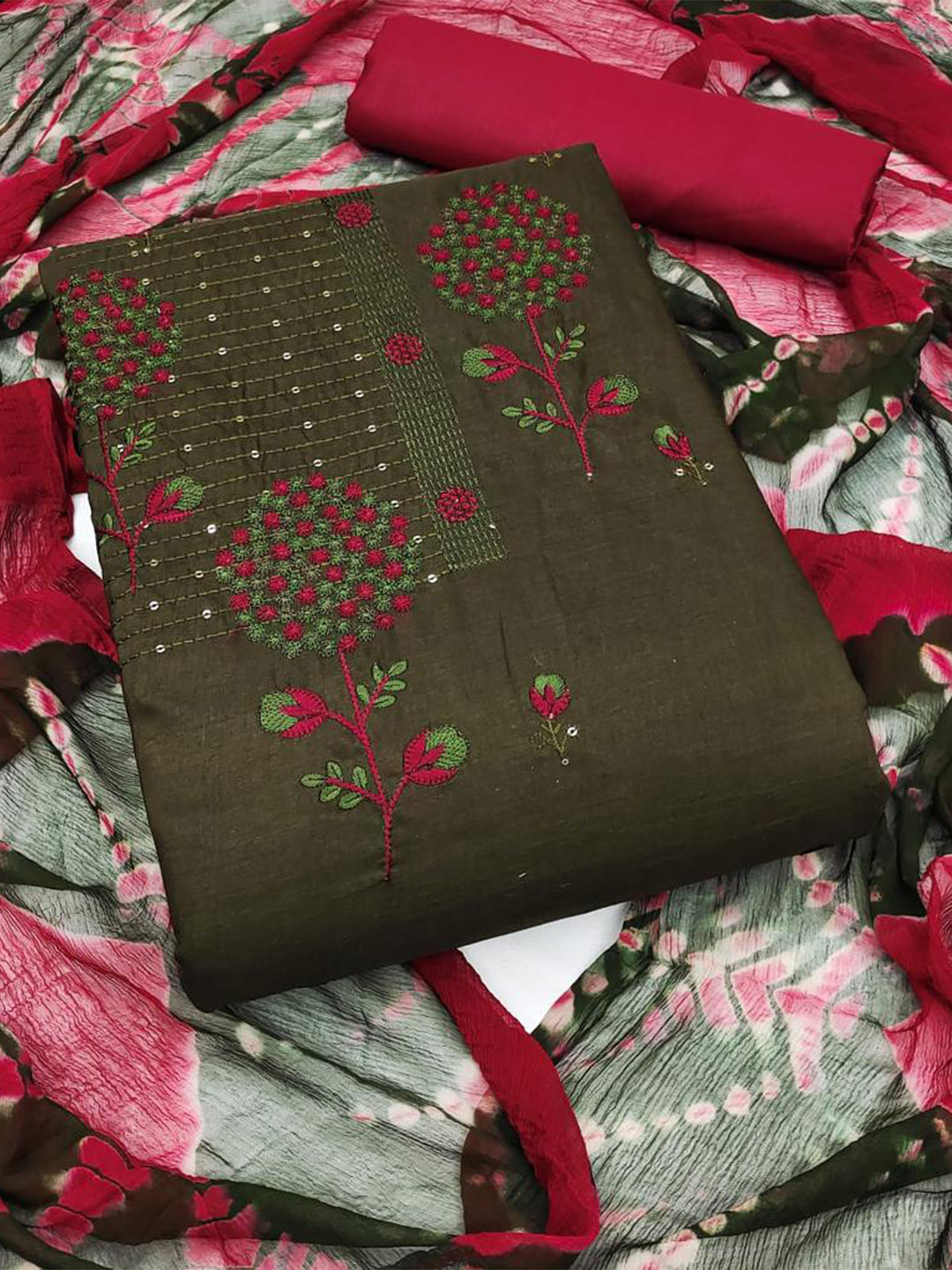 

ZEEPKART Embroidered Unstitched Dress Material, Green