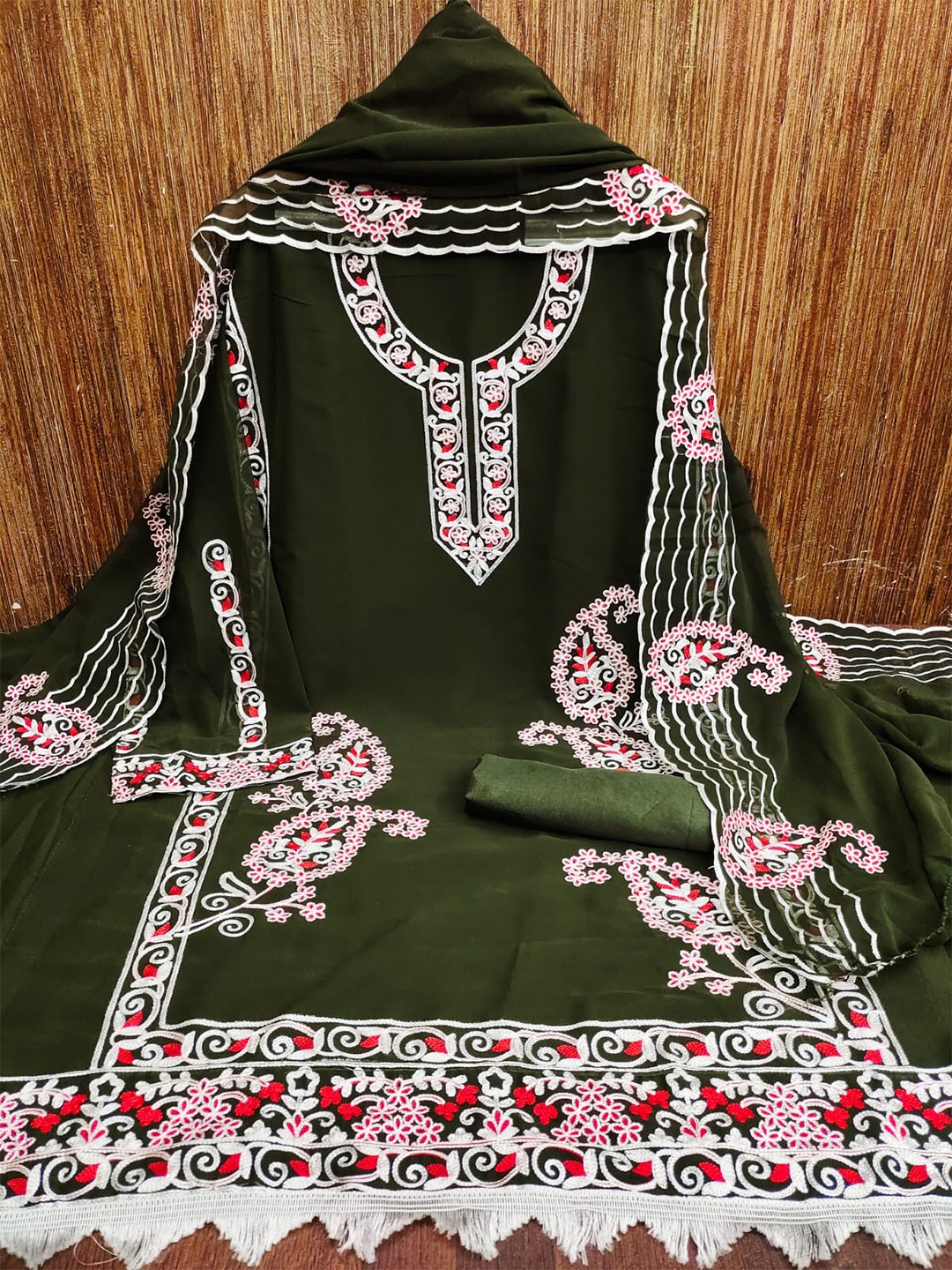 

ZEEPKART Ethnic Motifs Embroidered Unstitched Dress Material, Green