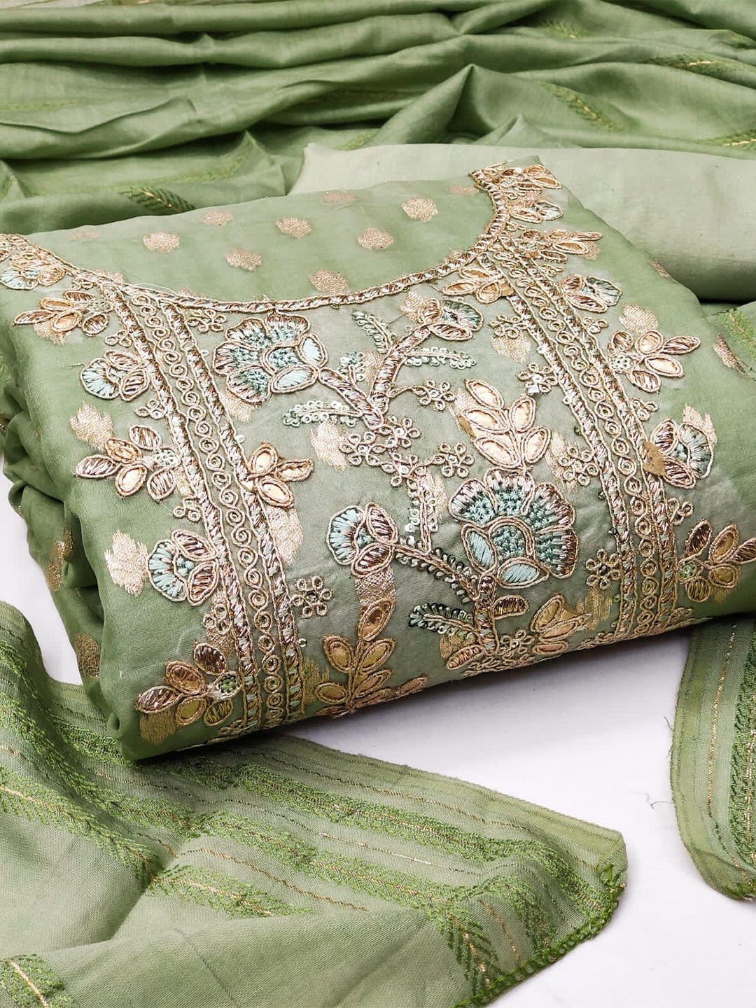 

ZEEPKART Embroidered Organza Unstitched Dress Material, Green