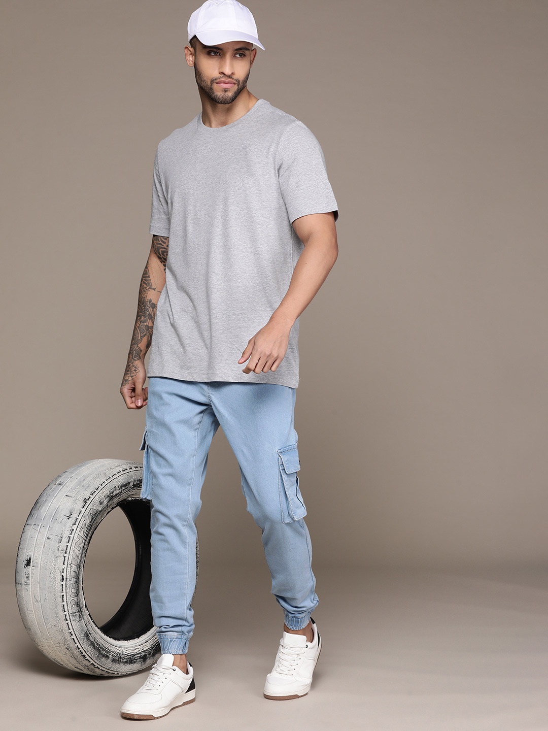 

Roadster Men Jogger Stretchable Jeans, Blue