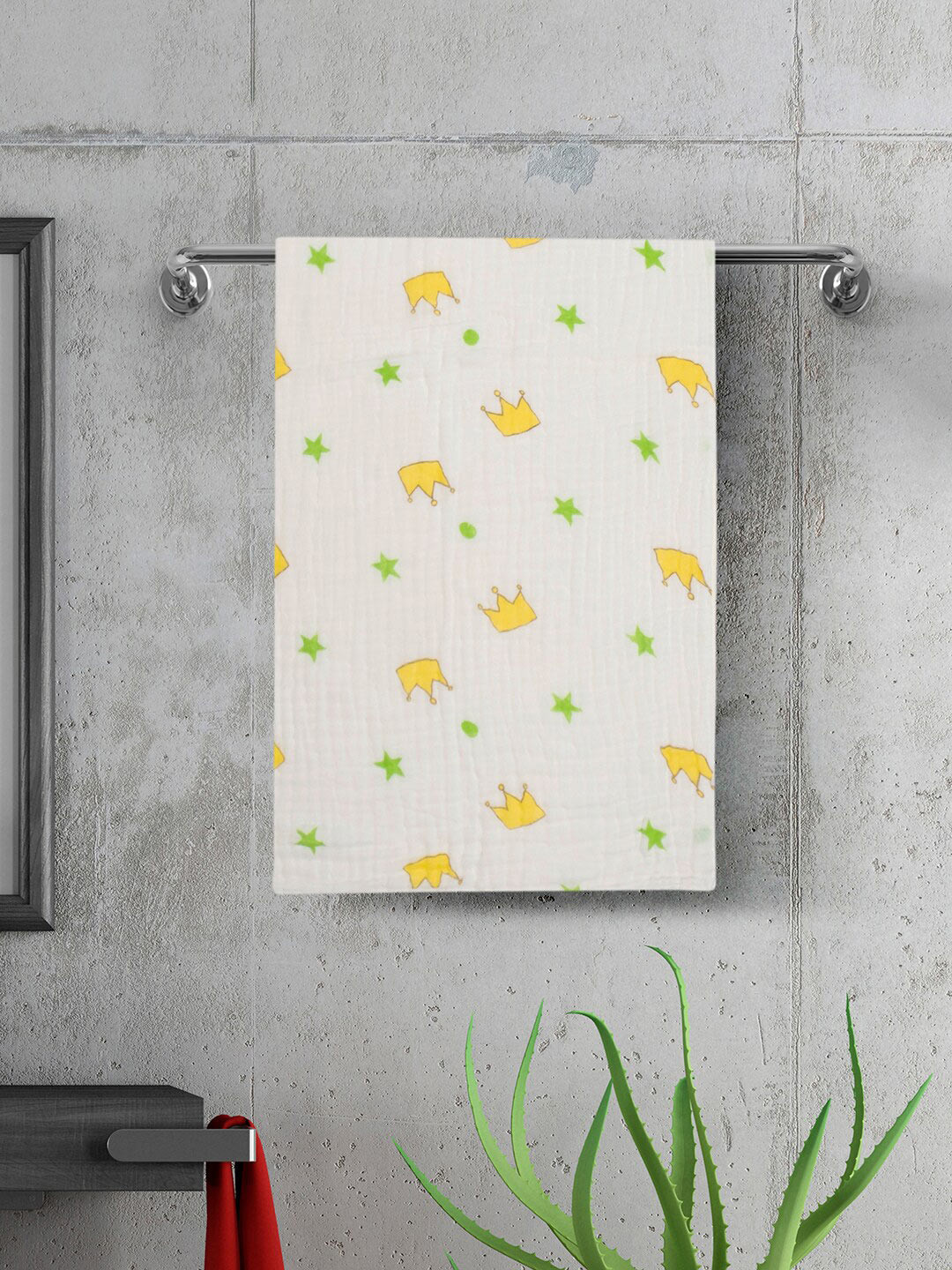 

Baby Moo White Printed Cotton 150 GSM Bath Towels