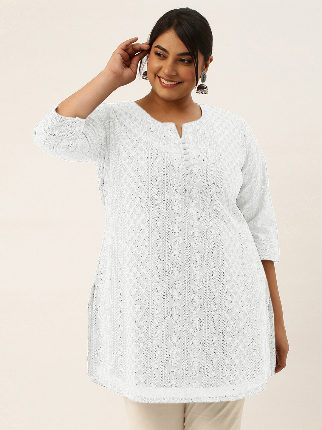 

Zola Plus Ethnic Motifs Chikankari Embroidered Pure Georgette Kurti, White