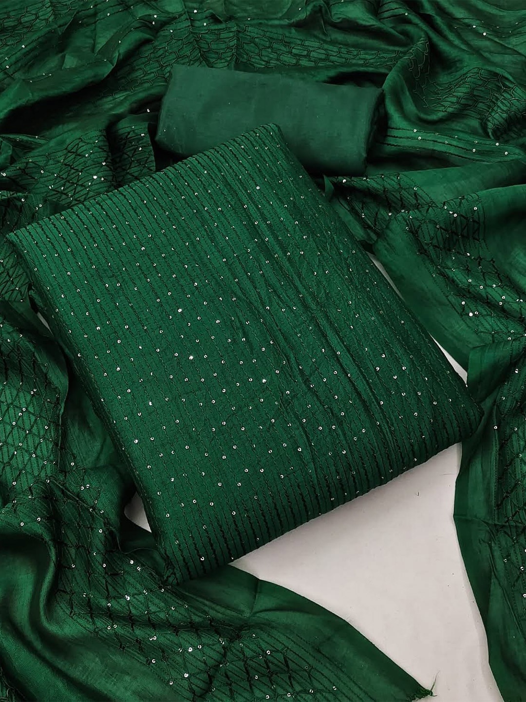 

ZEEPKART Ethnic Motifs Embroidered Unstitched Dress Material, Green