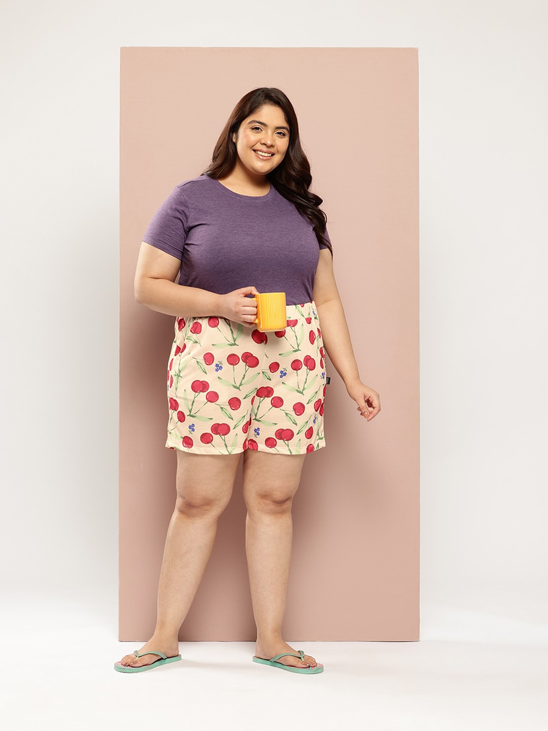

Sztori Women Plus-Size Conversational Print Shorts, Peach