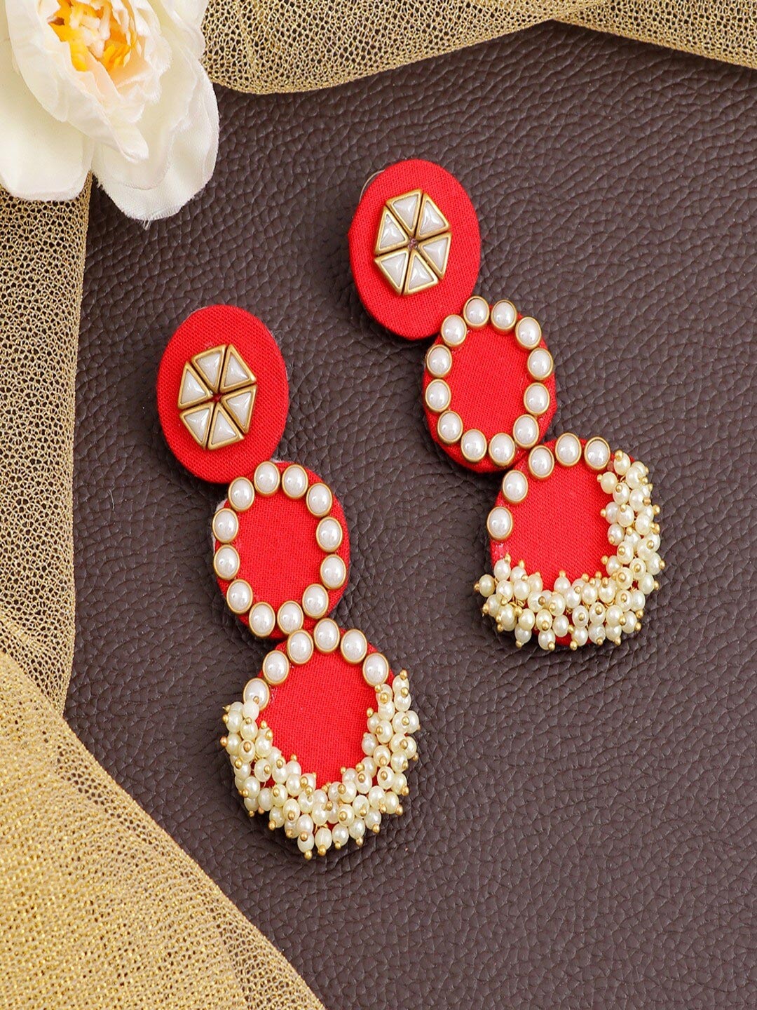 

UNIVERSITY TRENDZ Gold-Plated Classic Pearls Beaded Drop Earrings