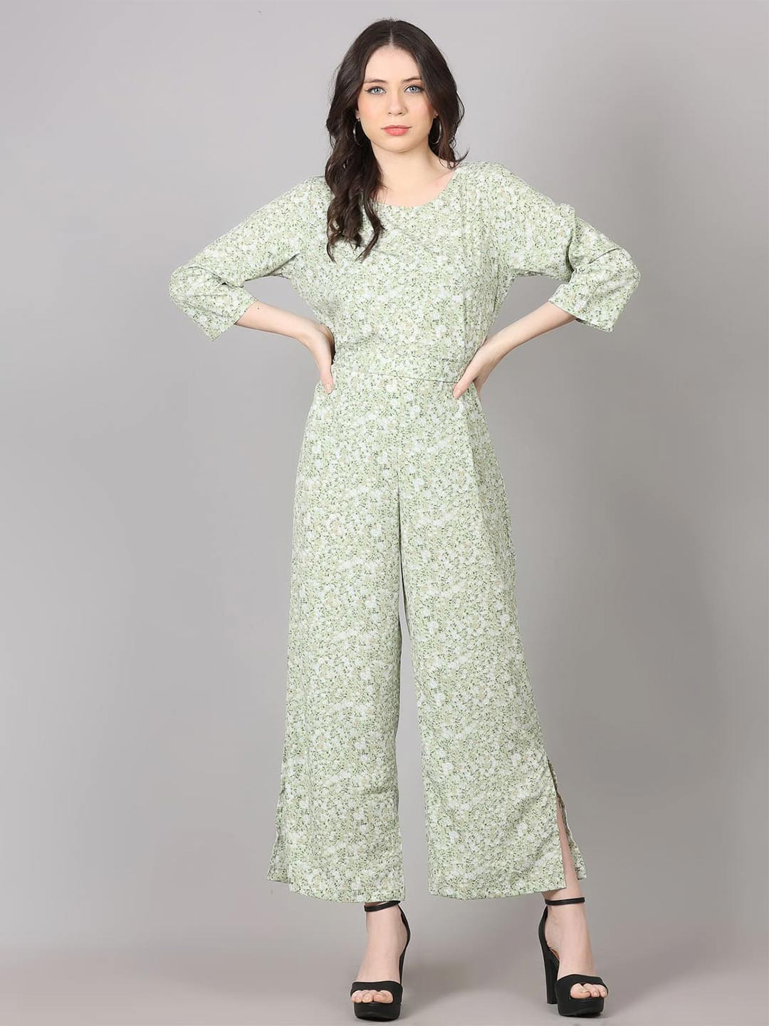 

MAIYEE Printed V-Neck Basic Jumpsuit, Green