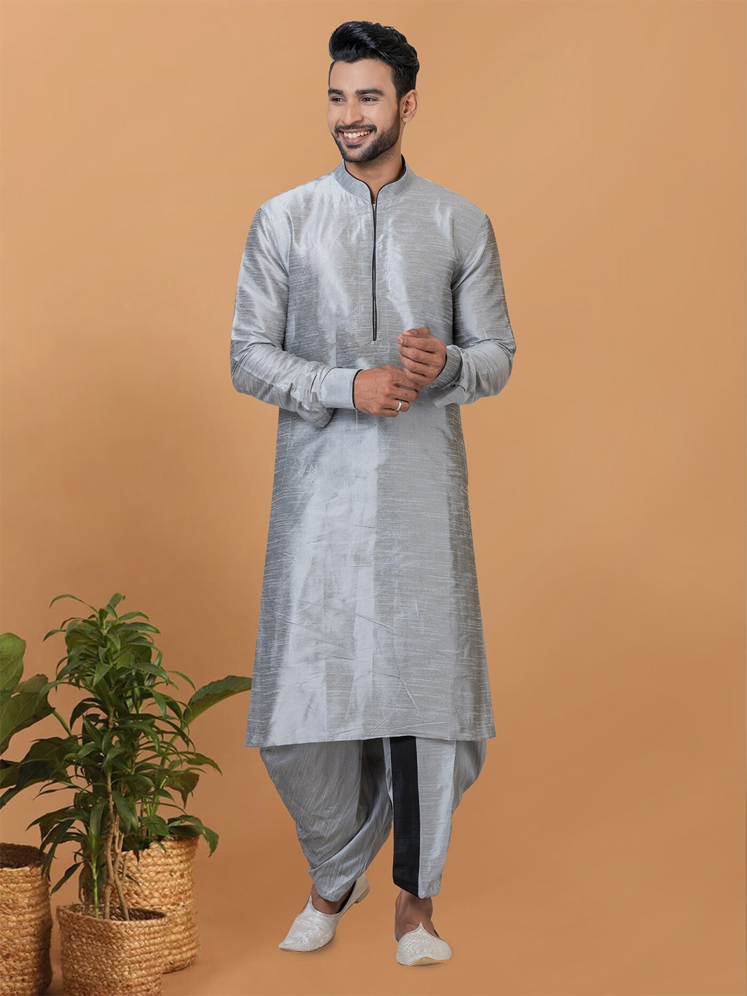 

Angroop Regular Mandarin Collar Dupion Silk Straight Kurta with Dhoti Pants, Grey