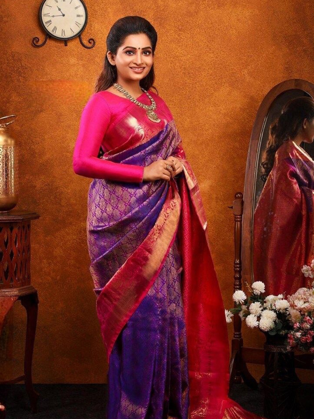 

Quelea Woven Design Zari Pure Silk Kanjeevaram Saree, Purple