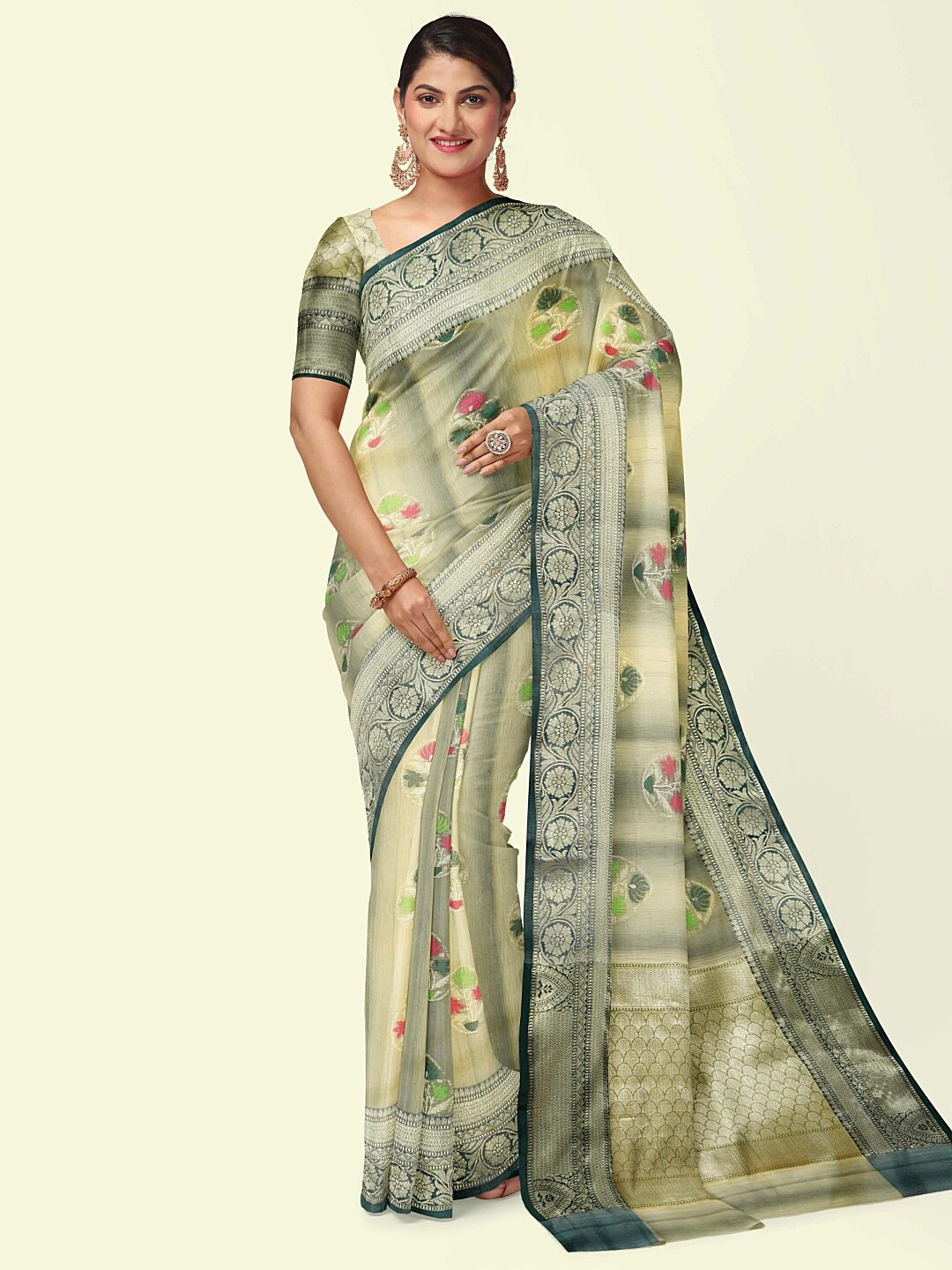 

PTIEPL Banarasi Silk Works Floral Printed Woven Design Zari Banarasi Saree, Grey