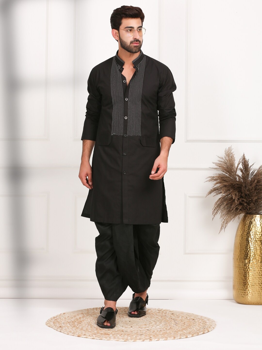 

MIDAV Striped Mandarin Collar Above Knee Thread Work Cotton Kurta, Black