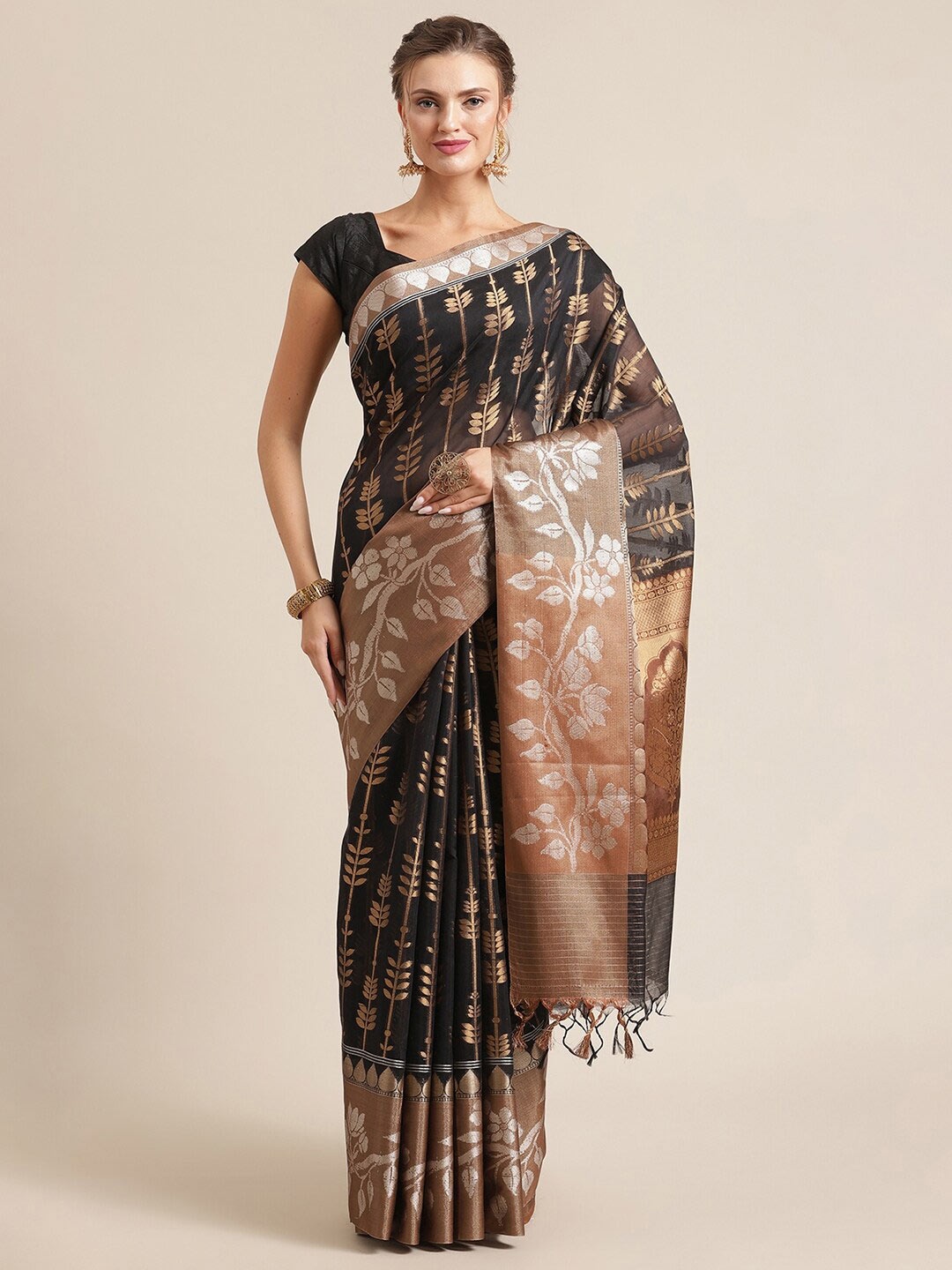 

PTIEPL Banarasi Silk Works Floral Woven Design Zari Saree, Black