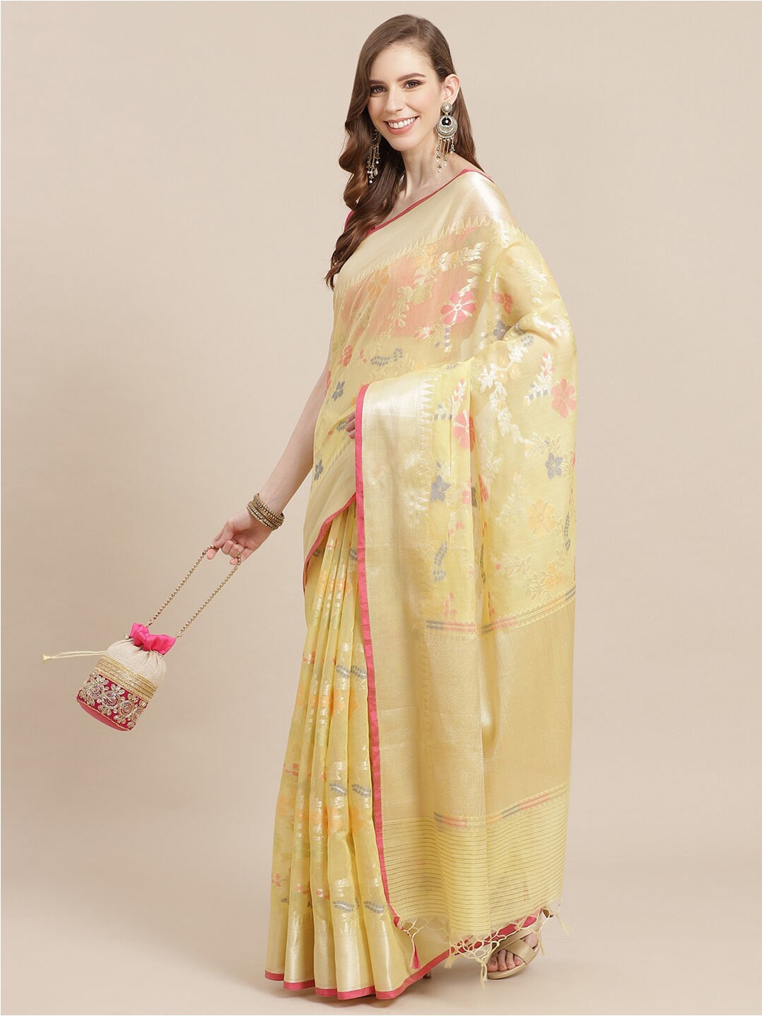 

PTIEPL Banarasi Silk Works Woven Design Zari Banarasi Saree, Gold