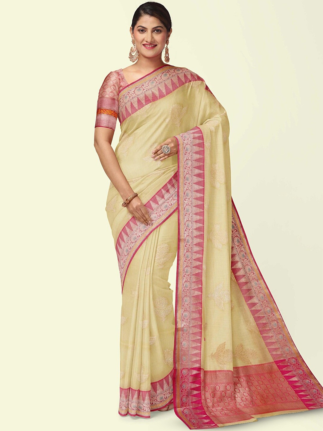 

PTIEPL Banarasi Silk Works Woven Design Zari Banarasi Saree, Yellow