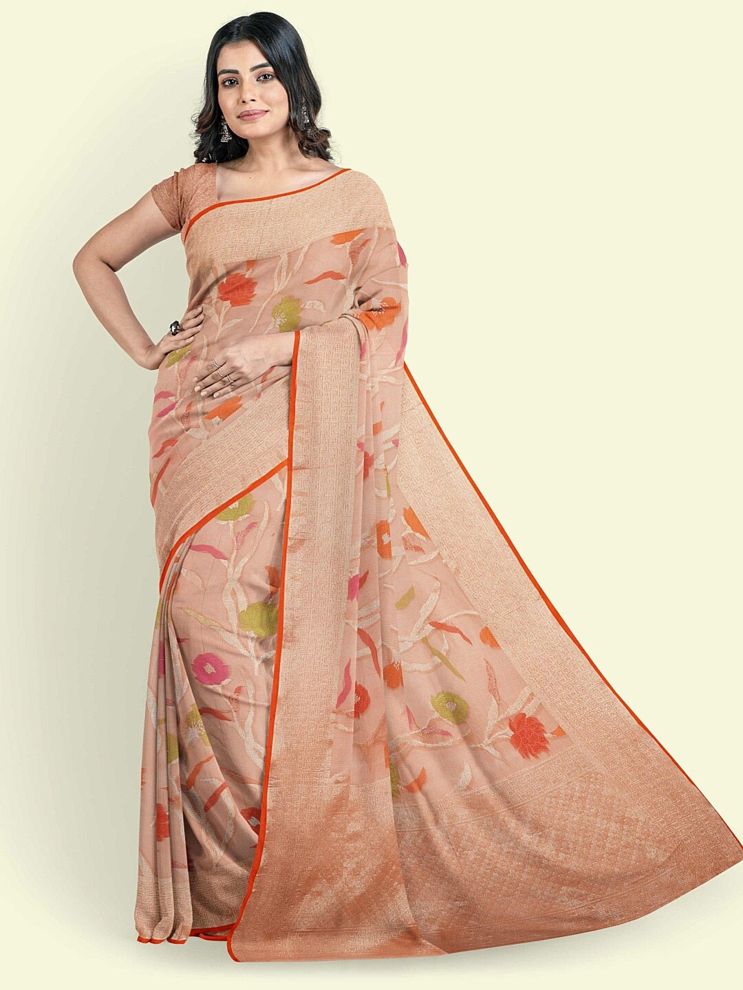 

PTIEPL Banarasi Silk Works Floral Zari Banarasi Saree, Peach