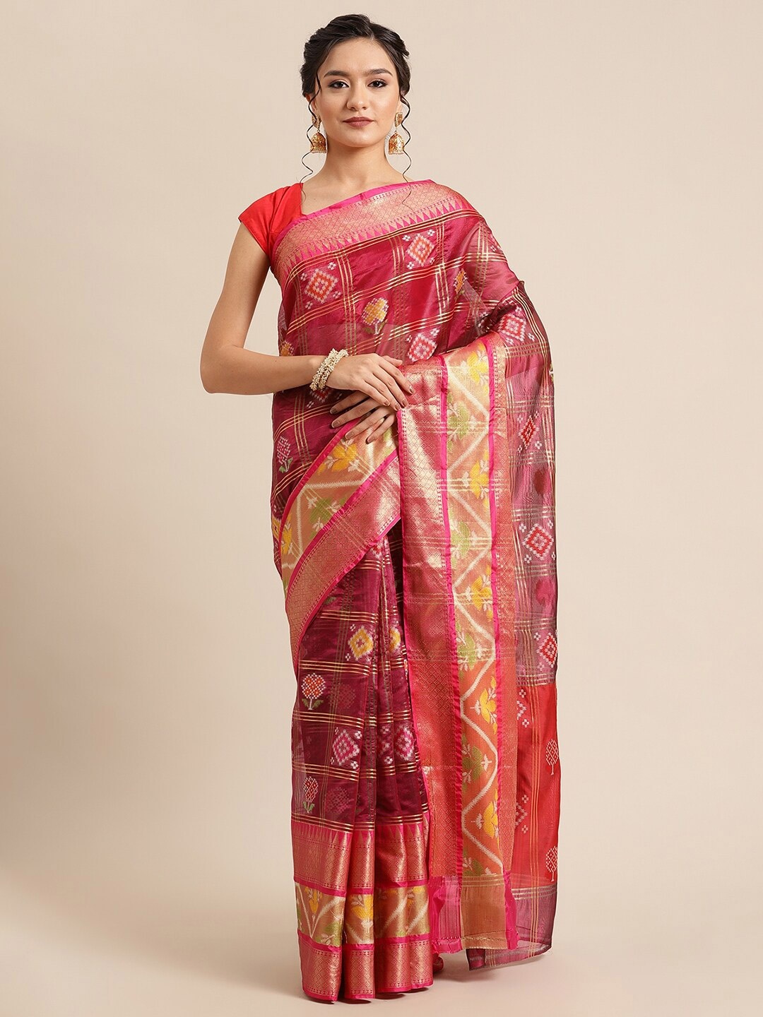 

PTIEPL Banarasi Silk Works Ethnic Motifs Woven Design Zari Banarasi Art Silk Saree, Magenta