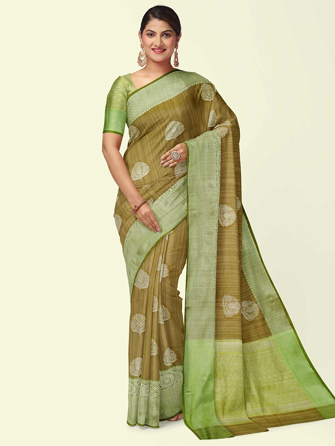 PTIEPL Banarasi Silk Works Floral Zari Silk Blend Banarasi Saree, Brown