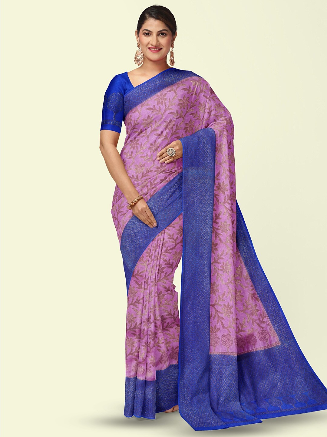 

PTIEPL Banarasi Silk Works Floral Zari Silk Blend Banarasi Saree, Pink