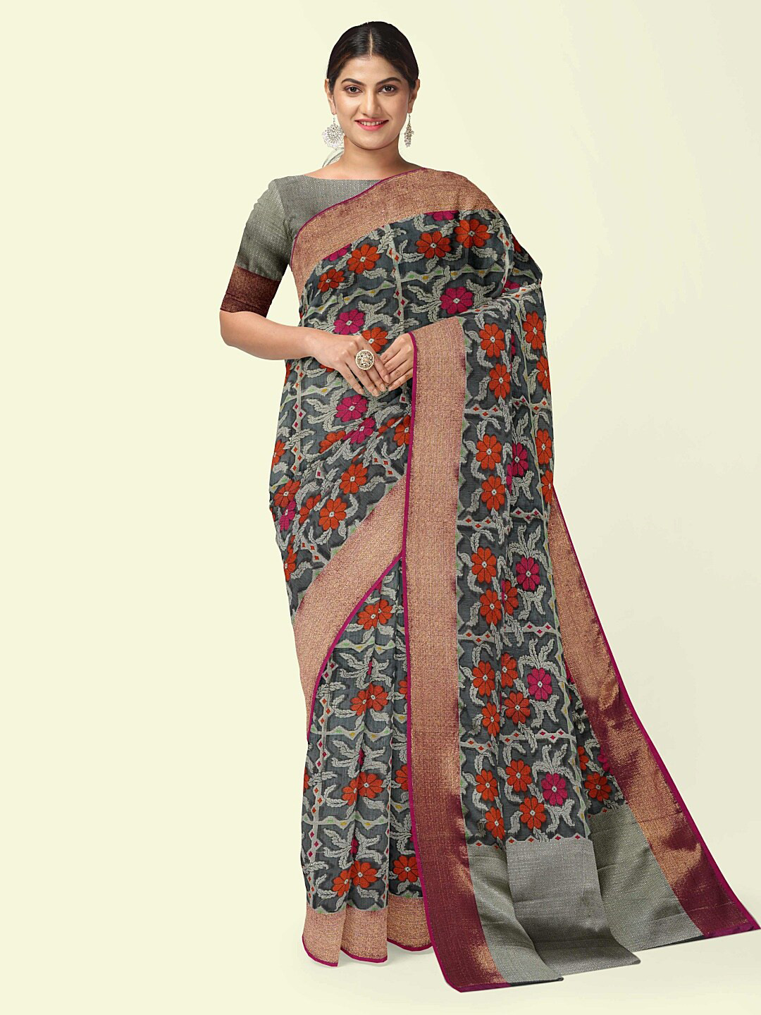 

PTIEPL Banarasi Silk Works Woven Design Zari Banarasi Saree, Red